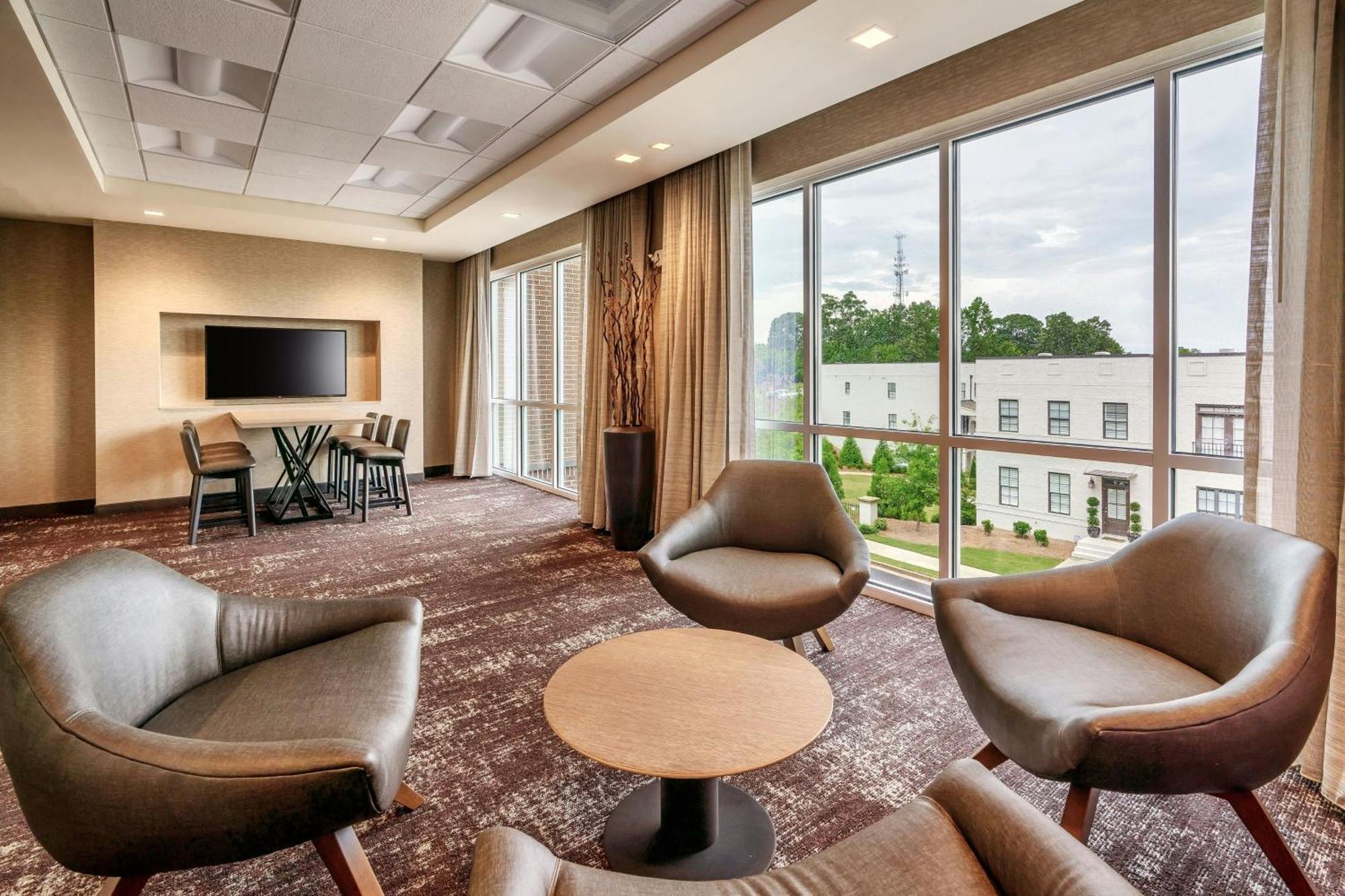 Courtyard By Marriott Atlanta Duluth Downtown Hotell Eksteriør bilde