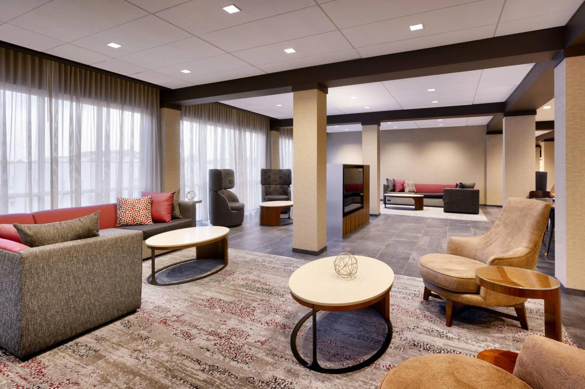 Courtyard By Marriott Atlanta Duluth Downtown Hotell Eksteriør bilde