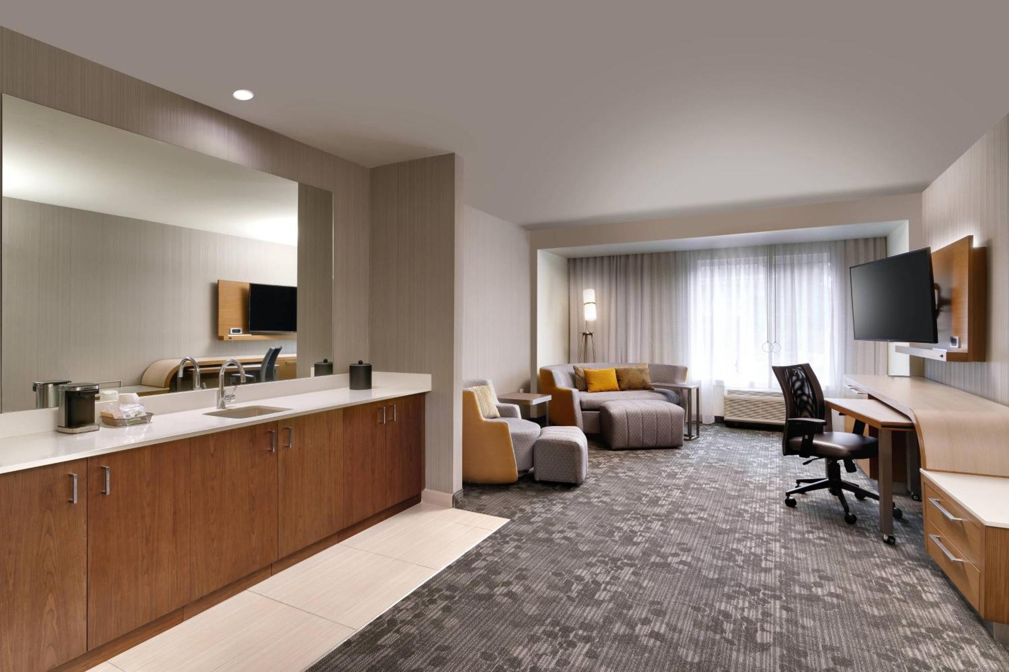 Courtyard By Marriott Atlanta Duluth Downtown Hotell Eksteriør bilde