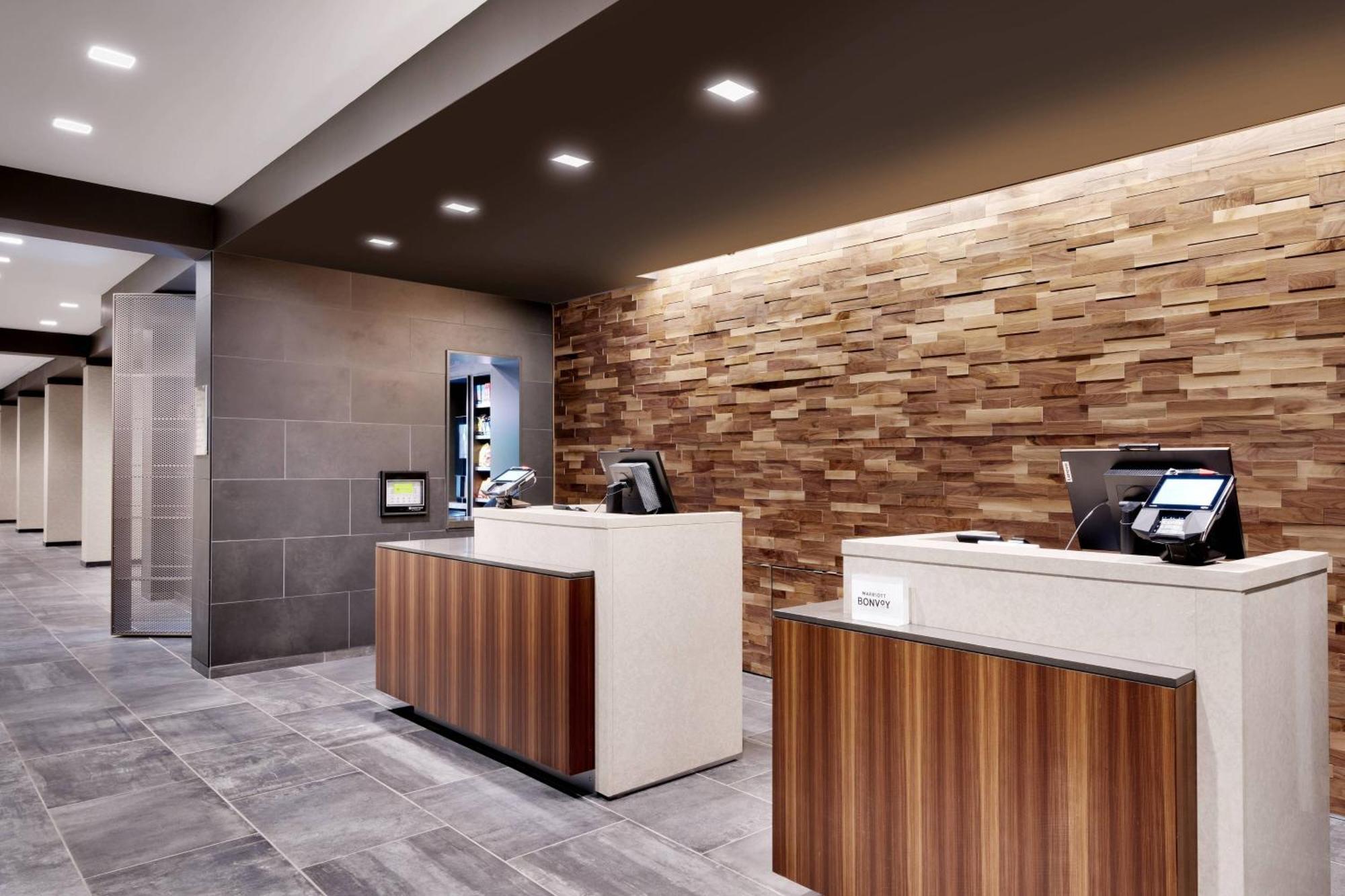 Courtyard By Marriott Atlanta Duluth Downtown Hotell Eksteriør bilde